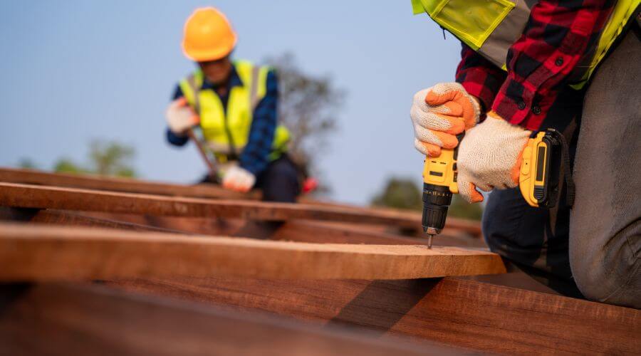 Expert Emergency Roof Repairs services in Roanoke, AL